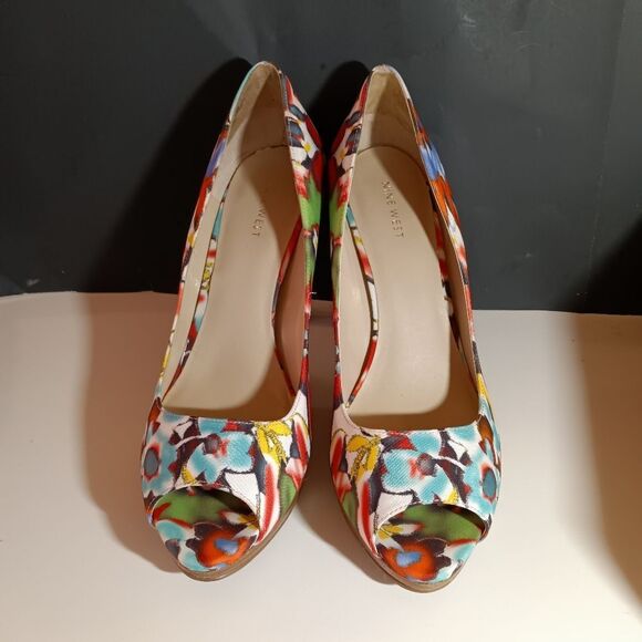 Nine West Dance Multi Colored Floral Peep Toe Stacked Heel Pump 10M - Picture 4 of 10